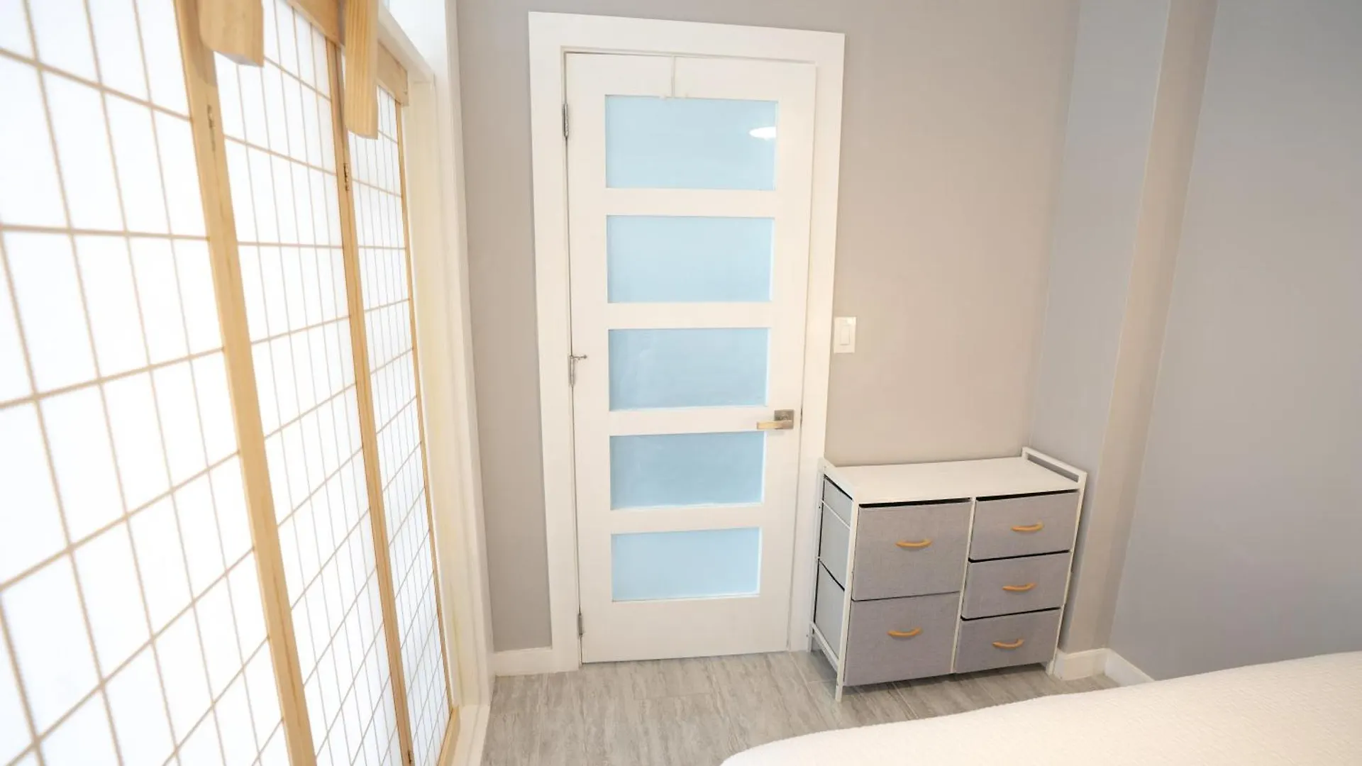 Apartment Newly Remodeled - 30Th Floor Suite With Epic Mountain Views Home Honolulu
